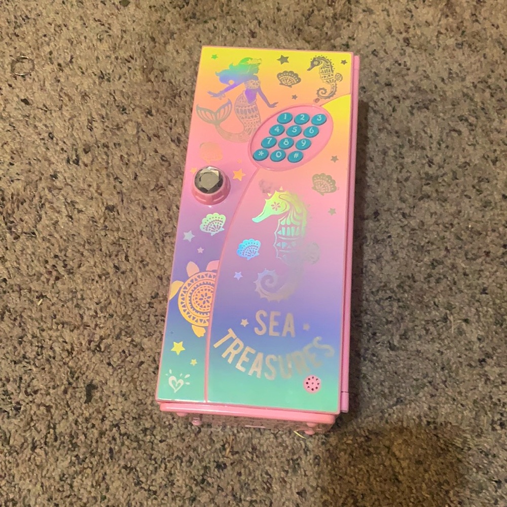 cute mini locker from justice